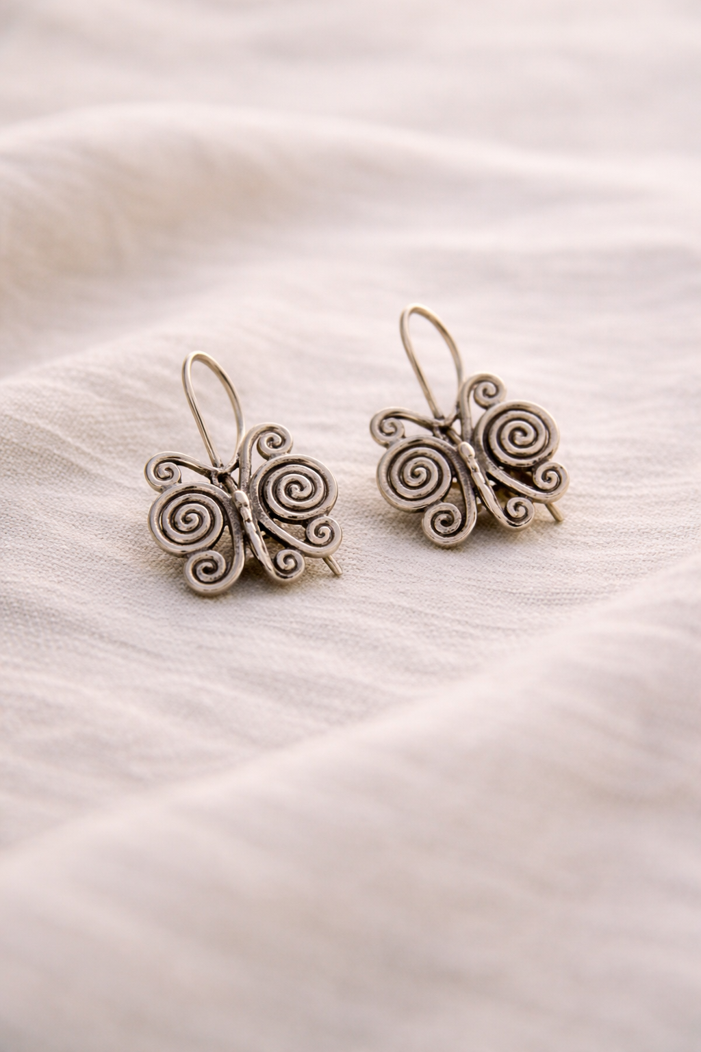 Whisper Spiral Silver Ear Tops